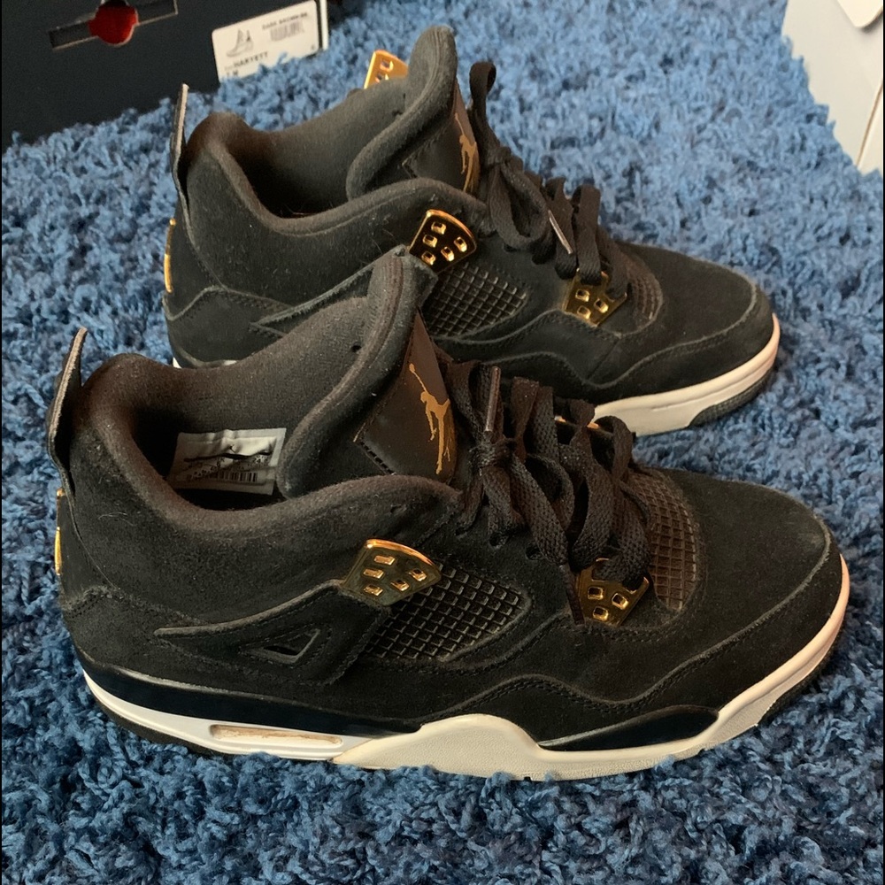 Jordan 4 - Picture 4 of 5